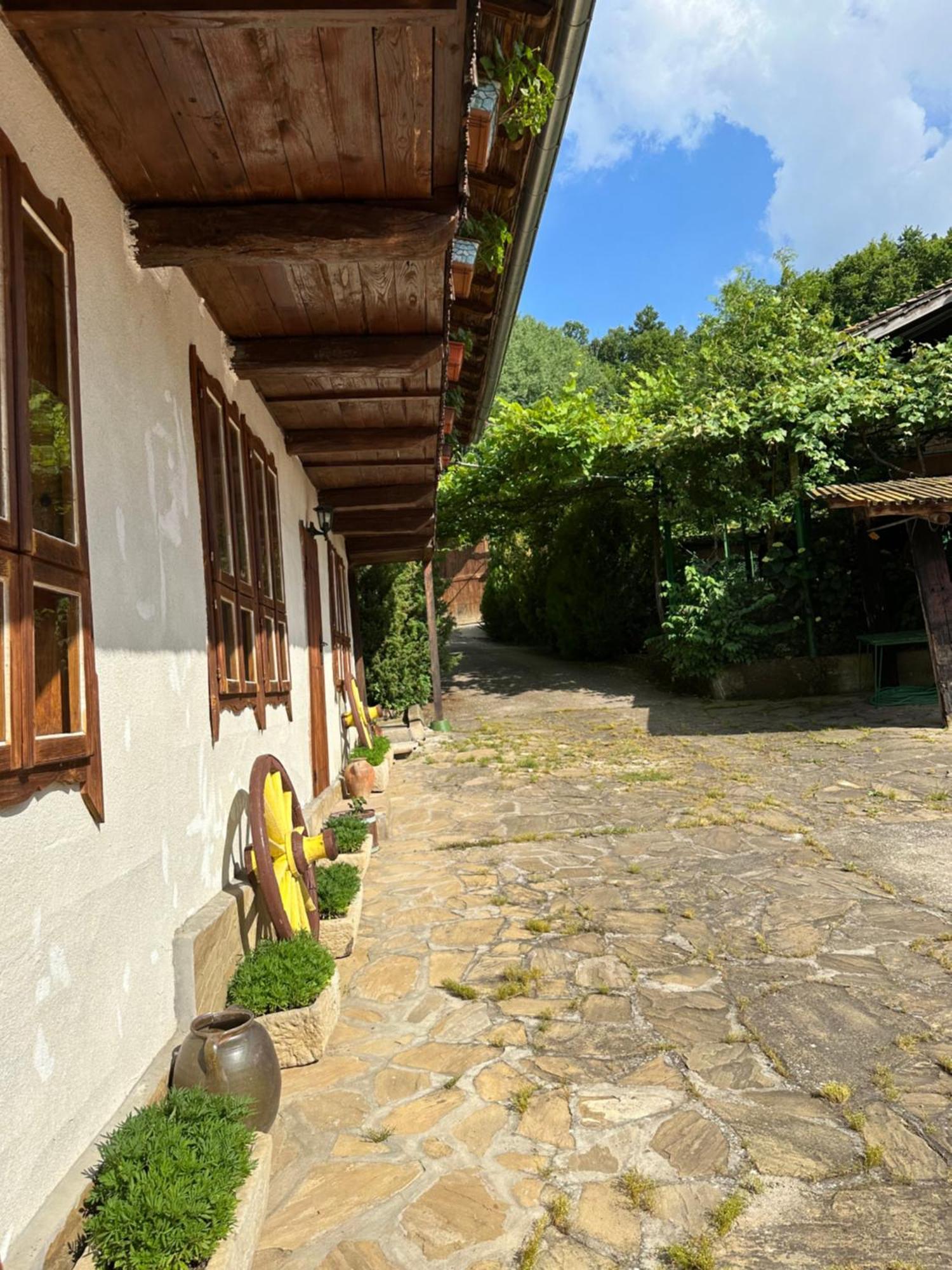 Вила Чевермето Palitsi Exteriér fotografie